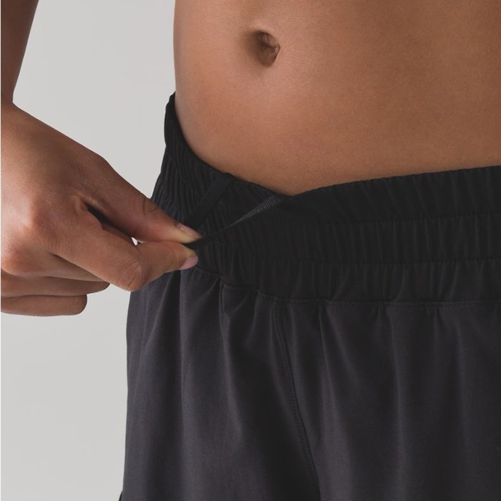 Lululemon Mid Rise Tracker 4” Shorts - Picture 4 of 11